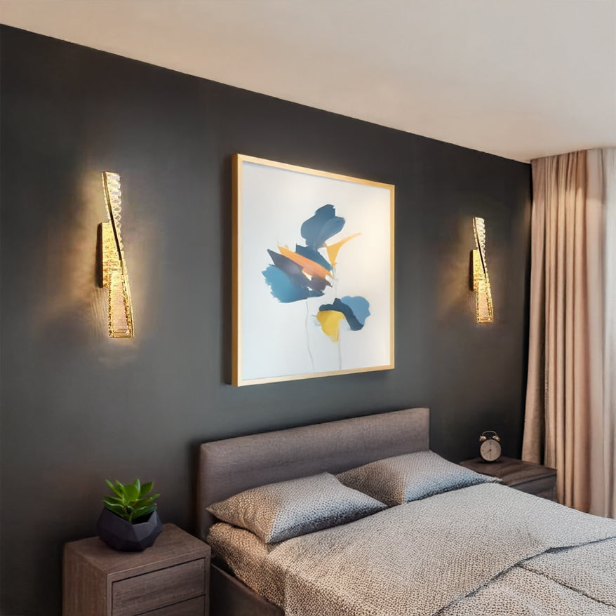 Luxury Crystal Spiral Sconce Light