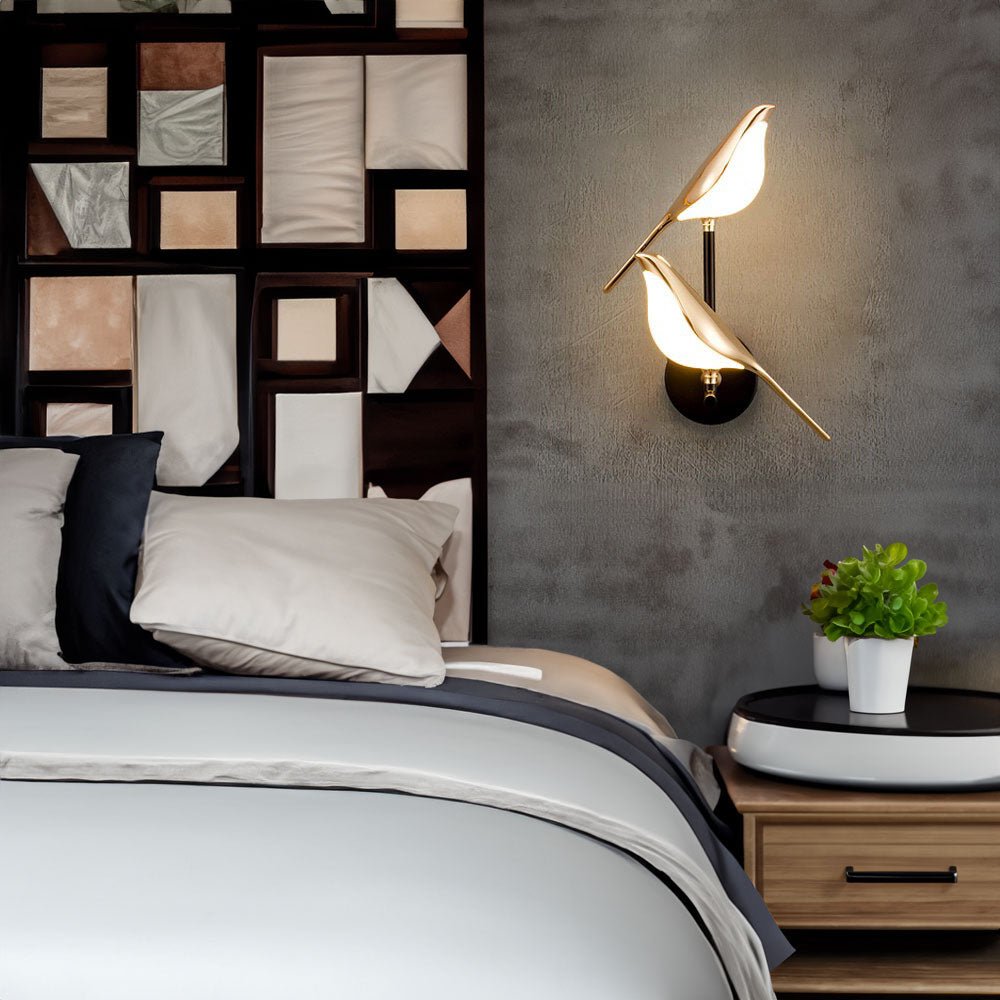 Luxury Acrylic Magpie Bird Sconce Light - Sconce - Crystal & Lux